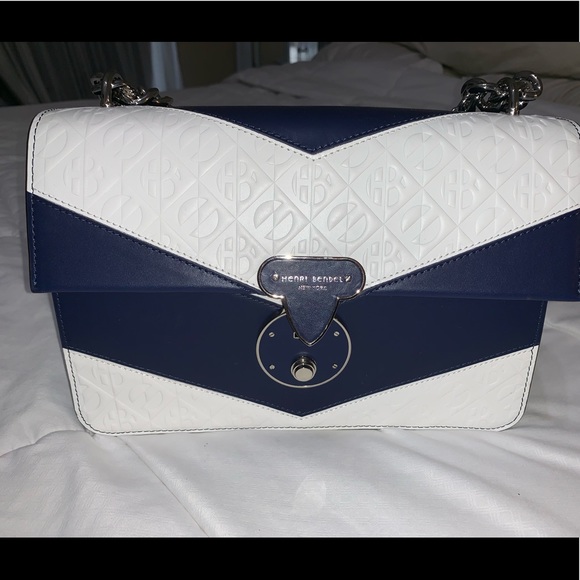 Henri Bendel NWT Warren Street Chain Shoulder Bag